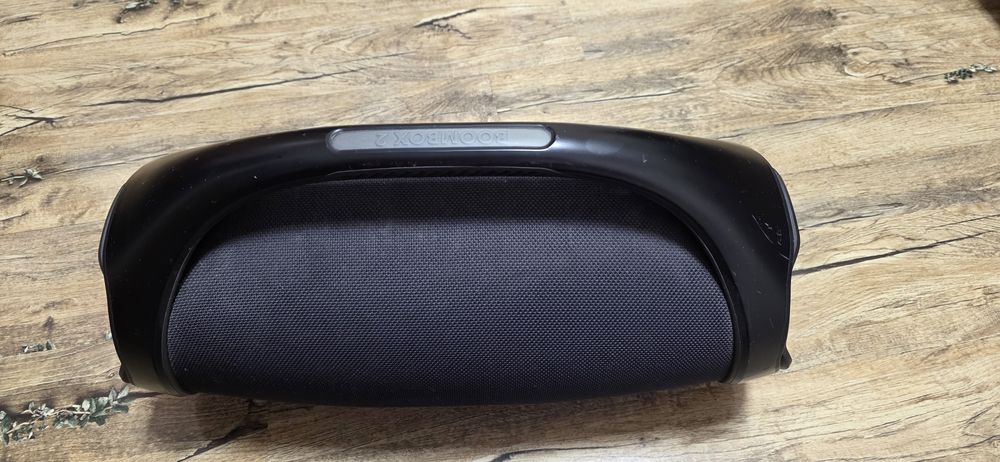 Vând boxa portabila jbl boombox 2