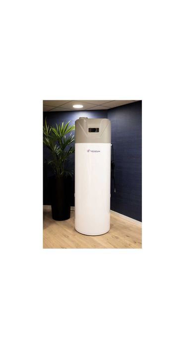 Бойлер с термопомпа