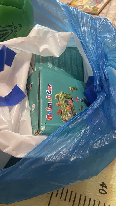 Продаю большой пакет игрушек для мальчика