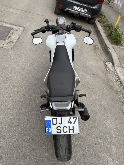 Husqvarna Vitpilen 401