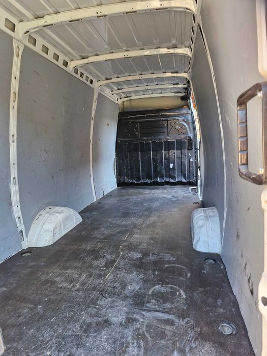 Vând iveco daily 35s14 himatic