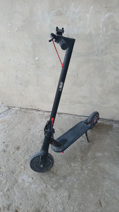 Электронной самокат
