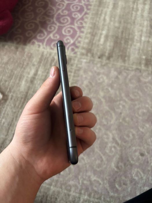 Iphone 11 в хорошем состоянии