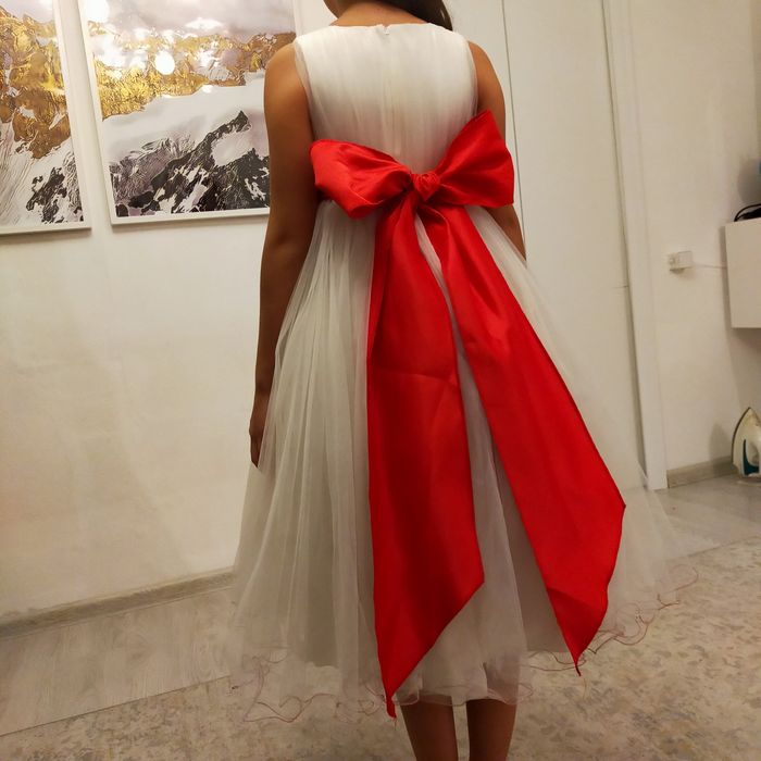 Платье пышное белое для девочки рост 122-132