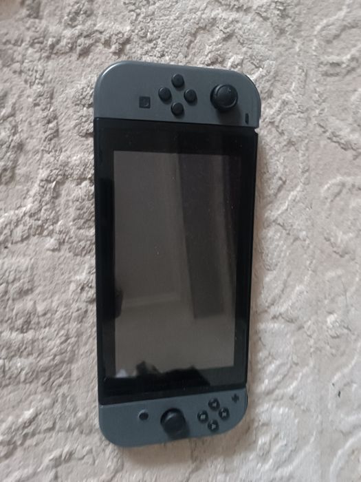 Продается Nintendo Switch