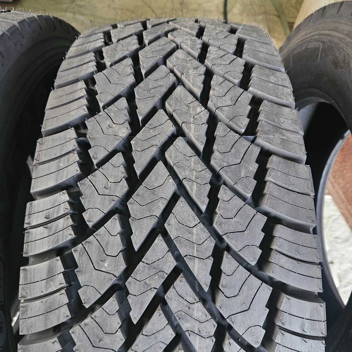 4 Нови гуми 315/60R22.5 Goodyear UltraGrip Max D 152/148L M+S 3PMFS