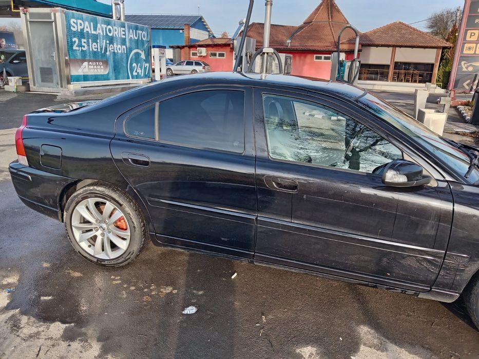 Masina funcționează impecabil