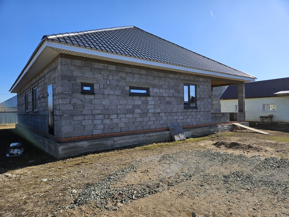 Продам большой дом