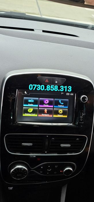 Camera video Renault Clio 4 marșarier reverse camera MediaNav