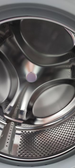 Продам стиральную машину Indesit