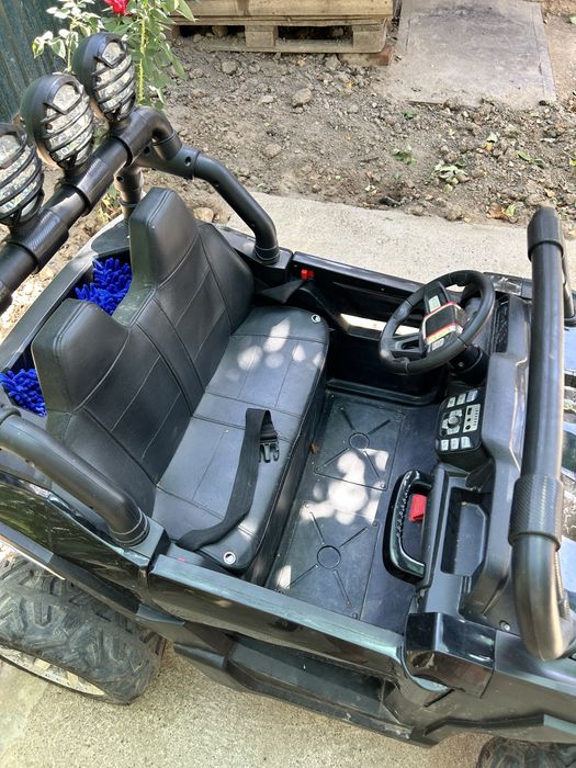 Детская машина Baggi черный