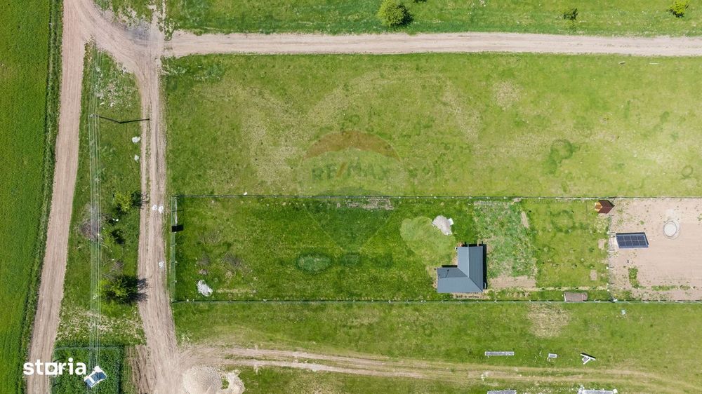 Teren 1300 mp | Sanpetru | zona Livada