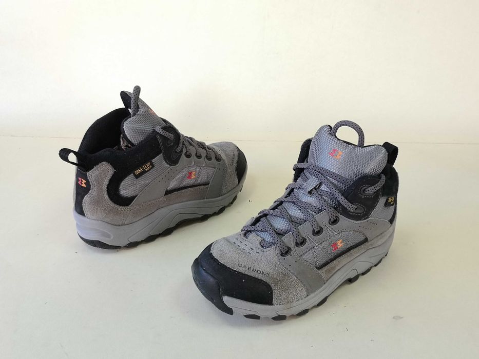 Bocanci PIELE 33 34  ghete munte copii dama GARMONT GoreTex 750 Ron