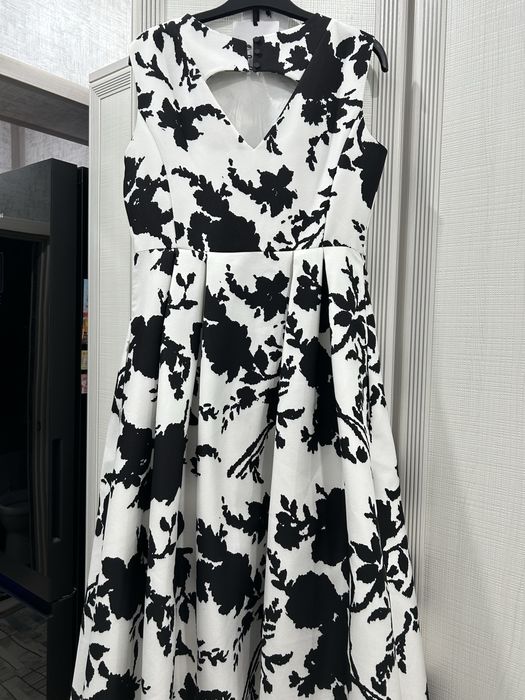 Платье вечернее