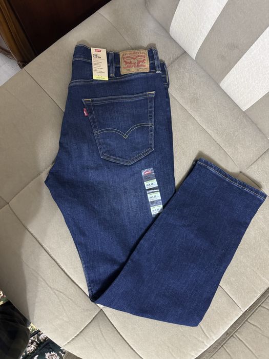 Мужская оригинал джинсы Levis (38/32) 502 TAPER STRETCH