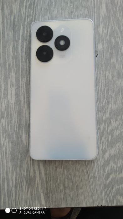 Tecno spark go 2024 4/64