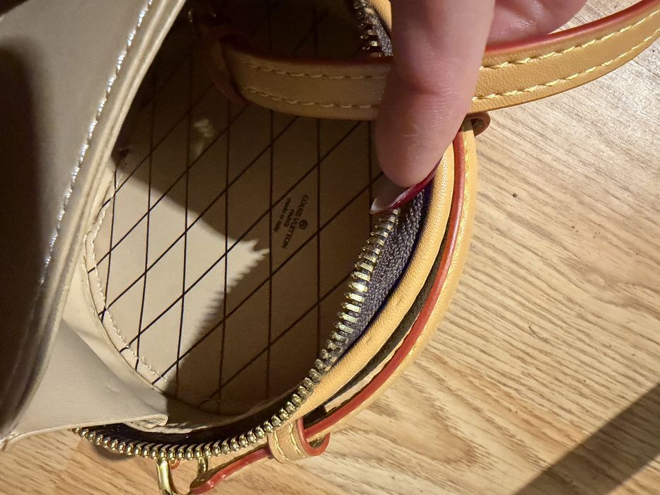 Мини чанта lv, дълга дръжка