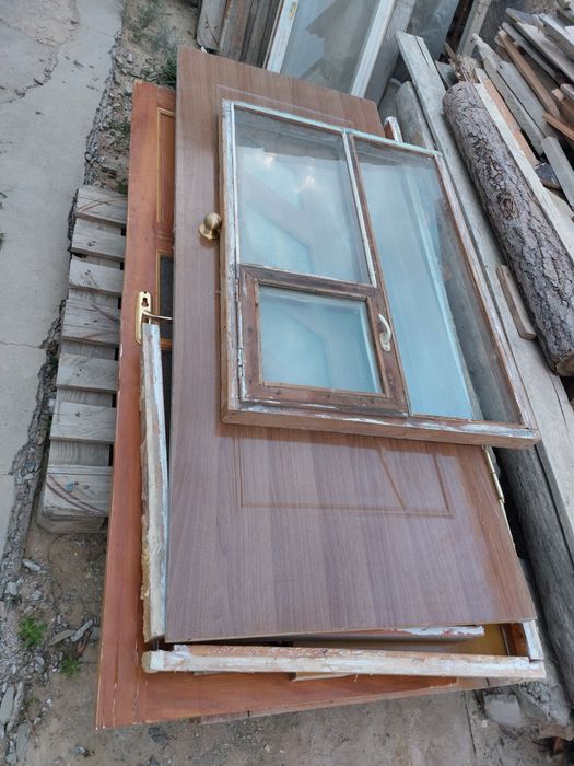 Бу есиктер сатылады