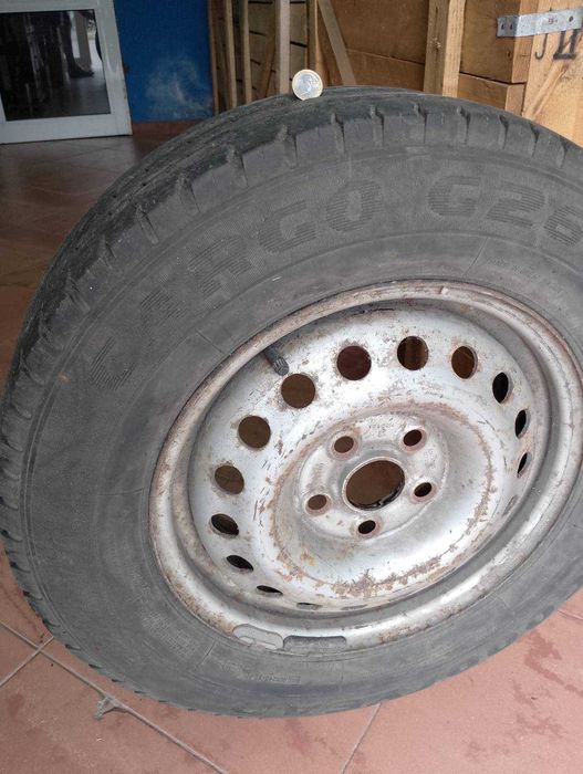 Метални джанти  с гуми за  VW TRANSPORTER