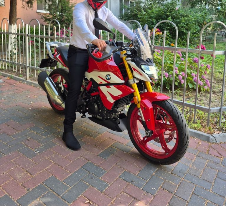 BMW G310R 2023 – 7.900 km – Accesorii originale BMW | Facturi și garanție