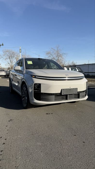 L6 Pro 2026 рестайлинг в наличии Нарда-грей кофейный салон