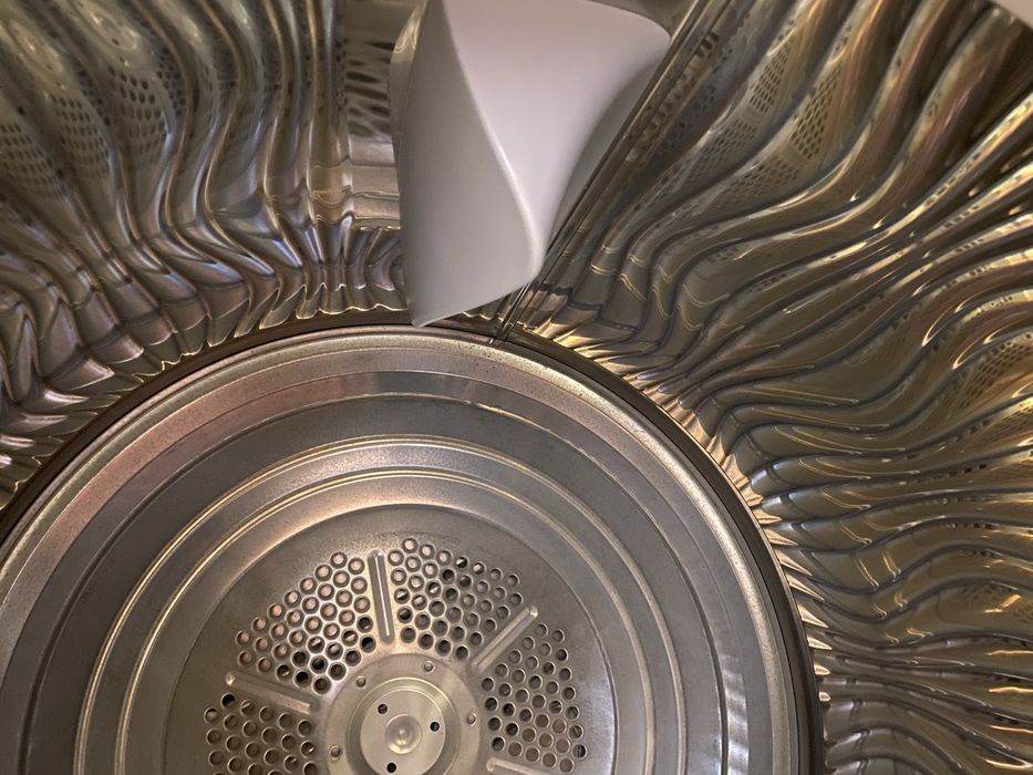 Работеща сушилня Ariston Hotpoint, модел AQC94F5T/Z1