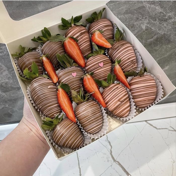 Клубника в шоколаде в АЛМАТЫ