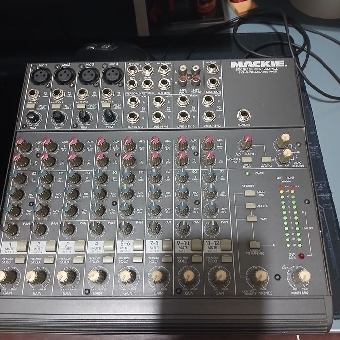 M. Audio BX5a.  Mackie Micro Series 1202-VLZ