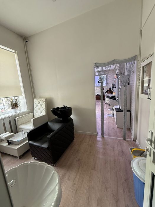 Салон красоты ….