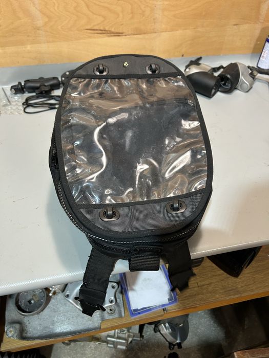 Продавам части за BMW R1100R