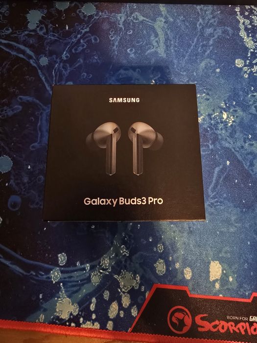 Samsung Galaxy Buds 3 Pro. Неразличими от нови . Оригинални