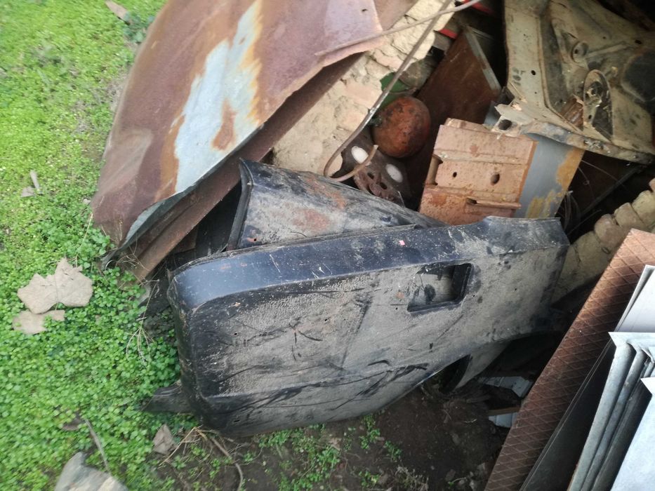 Продавам оригинални калници и подкалници за Ваз 2103