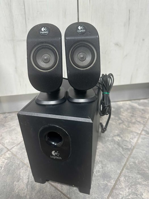 Тонколони , буфер  Logitech X-210 2.1 за компютър  2.1 за компютър