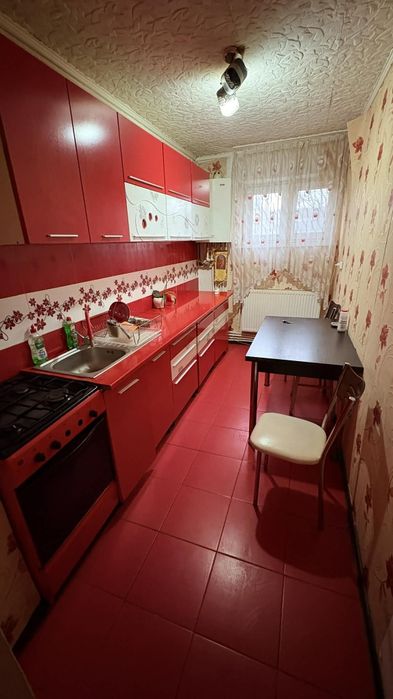 Vand Apartament 3 camere 2 balcoane Vizavi de piata Dacia