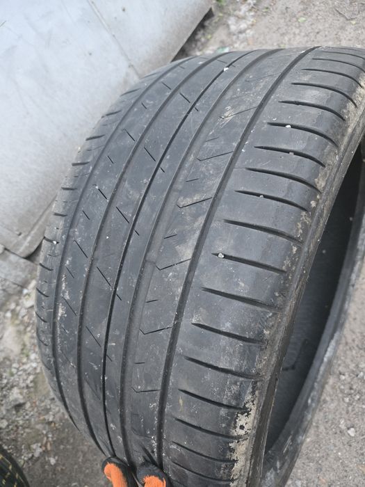 Продам пару 295/35/20