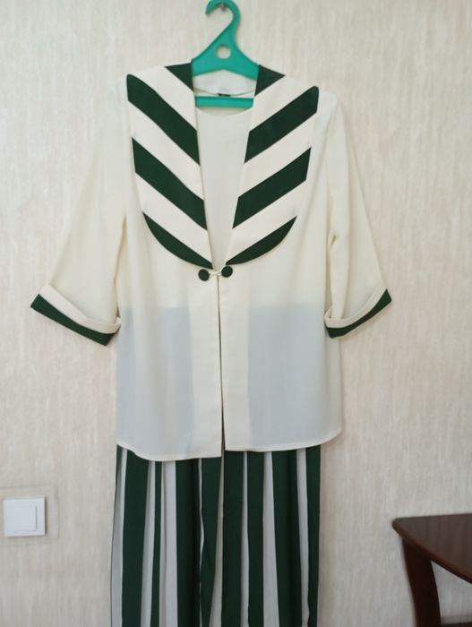 Двойка костюм нарядный