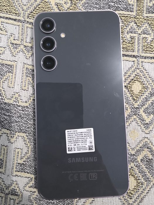 S 23Fe телефон Б/у