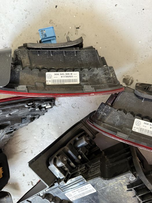 Set stopuri led cu semnalizare dinamica VW Arteon.