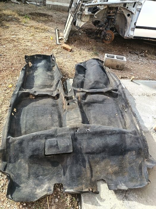 Тойота Карина Е запчасти