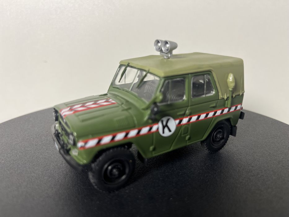 Продам модели УАЗ, 1:43