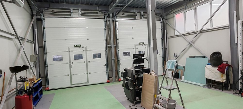 Vand Vila P+M si garaj pe structura metalica P+1.