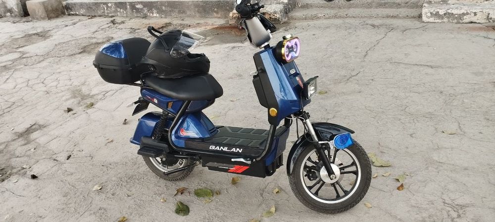 Скутер продается