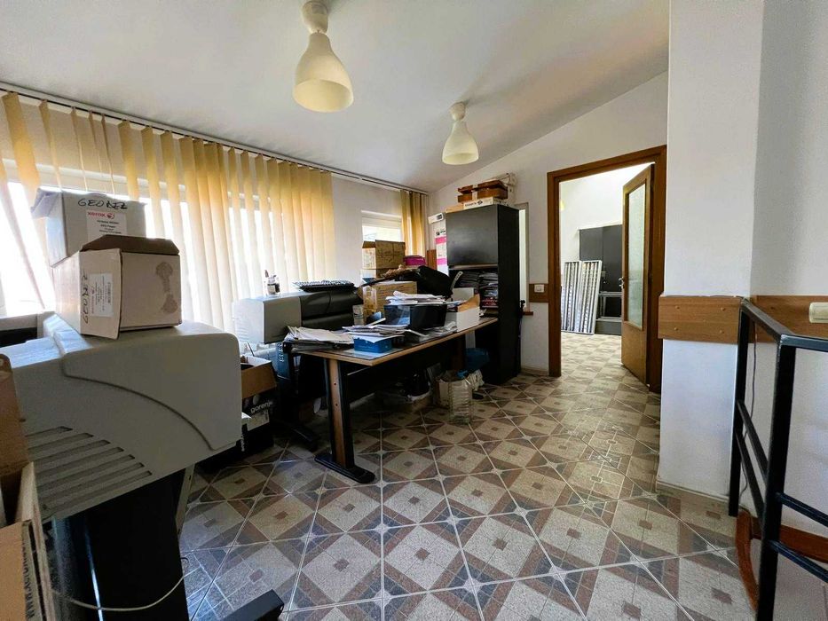 Bulevardul Lacul Tei Casa constructie 2002