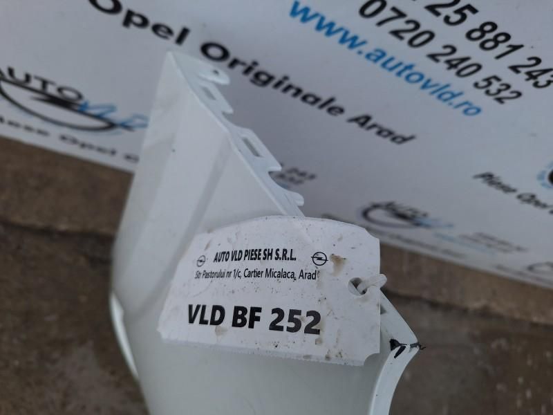 Bara fata Dacia Logan 3