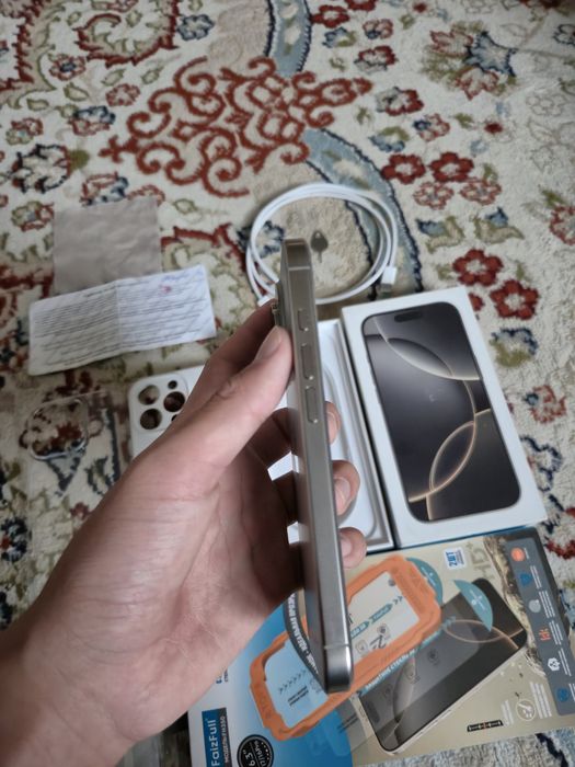 Iphone 16 pro АКБ 100% 256GB Natural Titanium eSIM