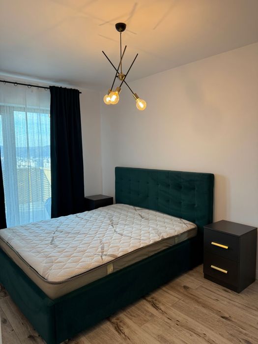Apartament de inchiriat cu 3 camere Scala Frunzisului