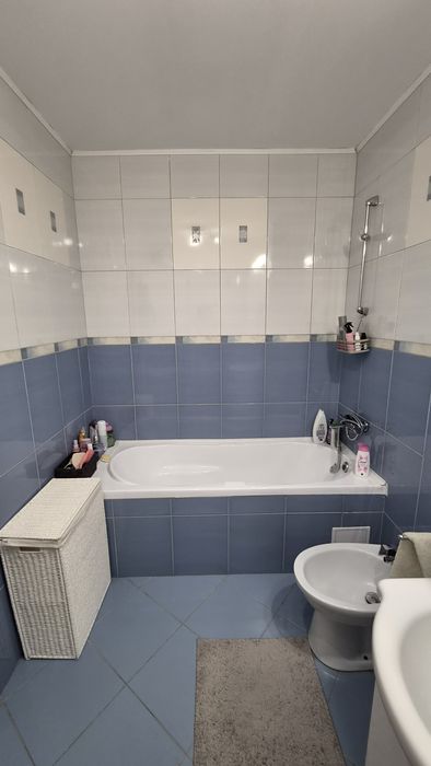 Apartament decomandat 3camere