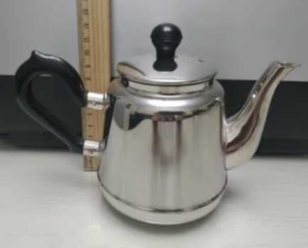 Мельхиоровый чайник
