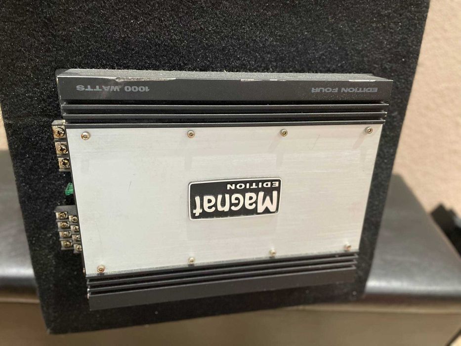 Subwoofer Magnat BS30 с усилвател Magnat