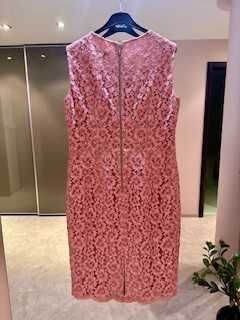 Прекрасна официална рокла - дантела